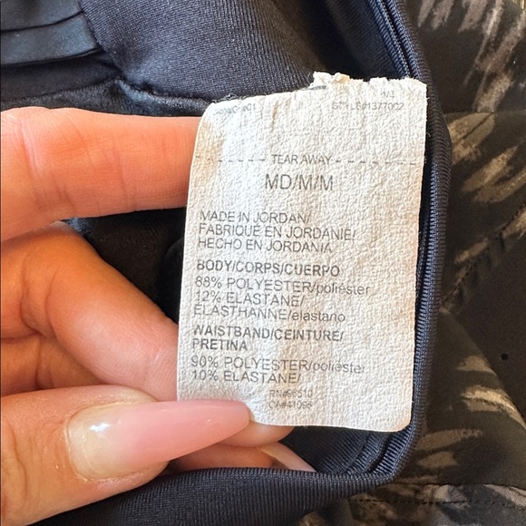 Under Armour UA Launch Elite Black and Gray Fully Lined 5” Inseam Shorts, M - Picture 12 of 15